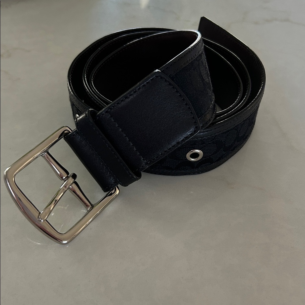 Vintage Coach Black Signature Jacquard & Leather Grommet Belt Medium 3531 42in